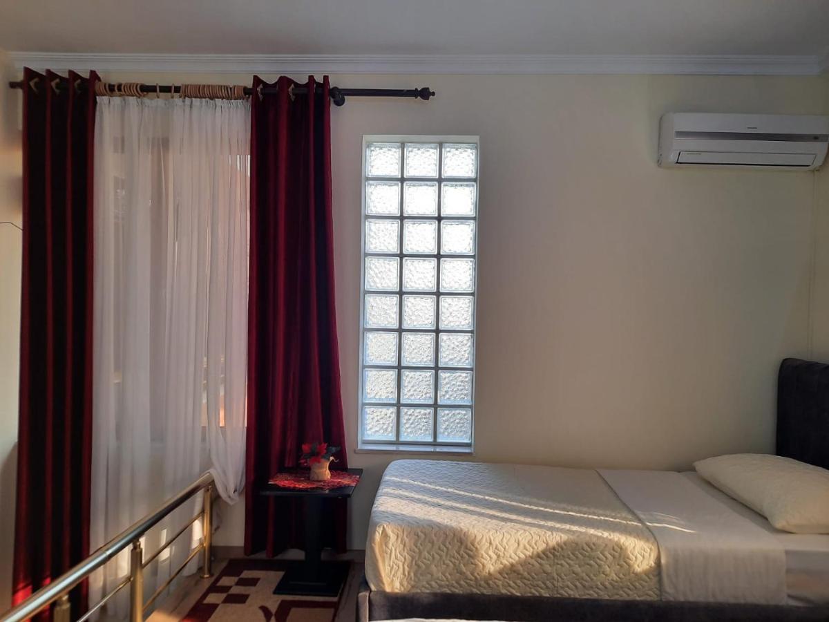 Villa 53 Tirana Bagian luar foto